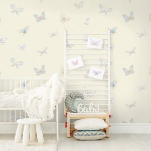 Baby,bedroom,decorated,with,pictures,of,animals